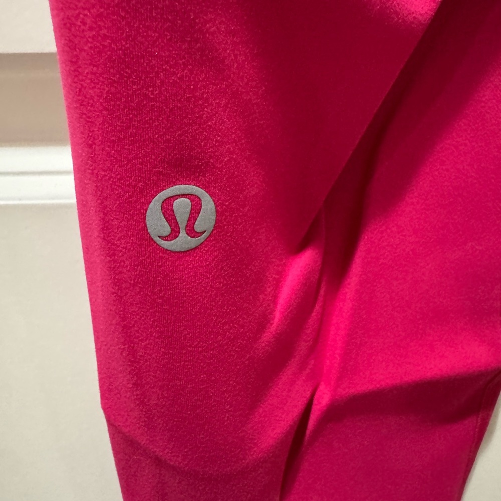 Lululemon Wunder Train Leggings 27” - Picture 3 of 4